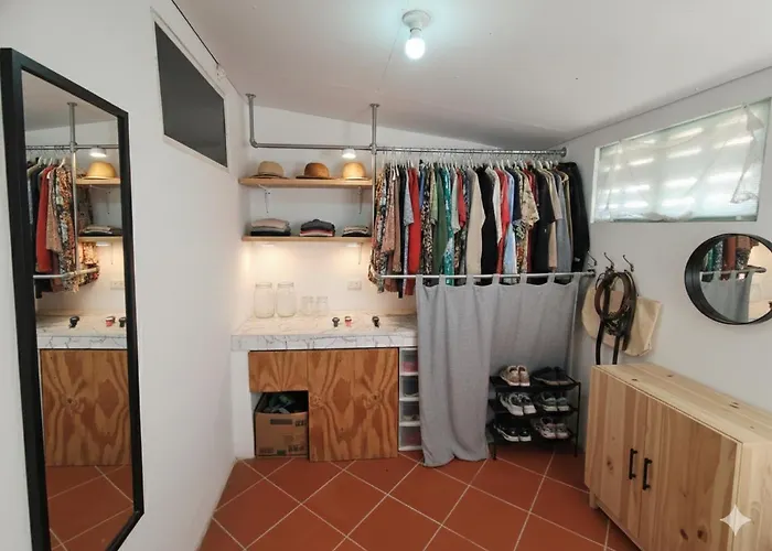 Guest house Serey Living *